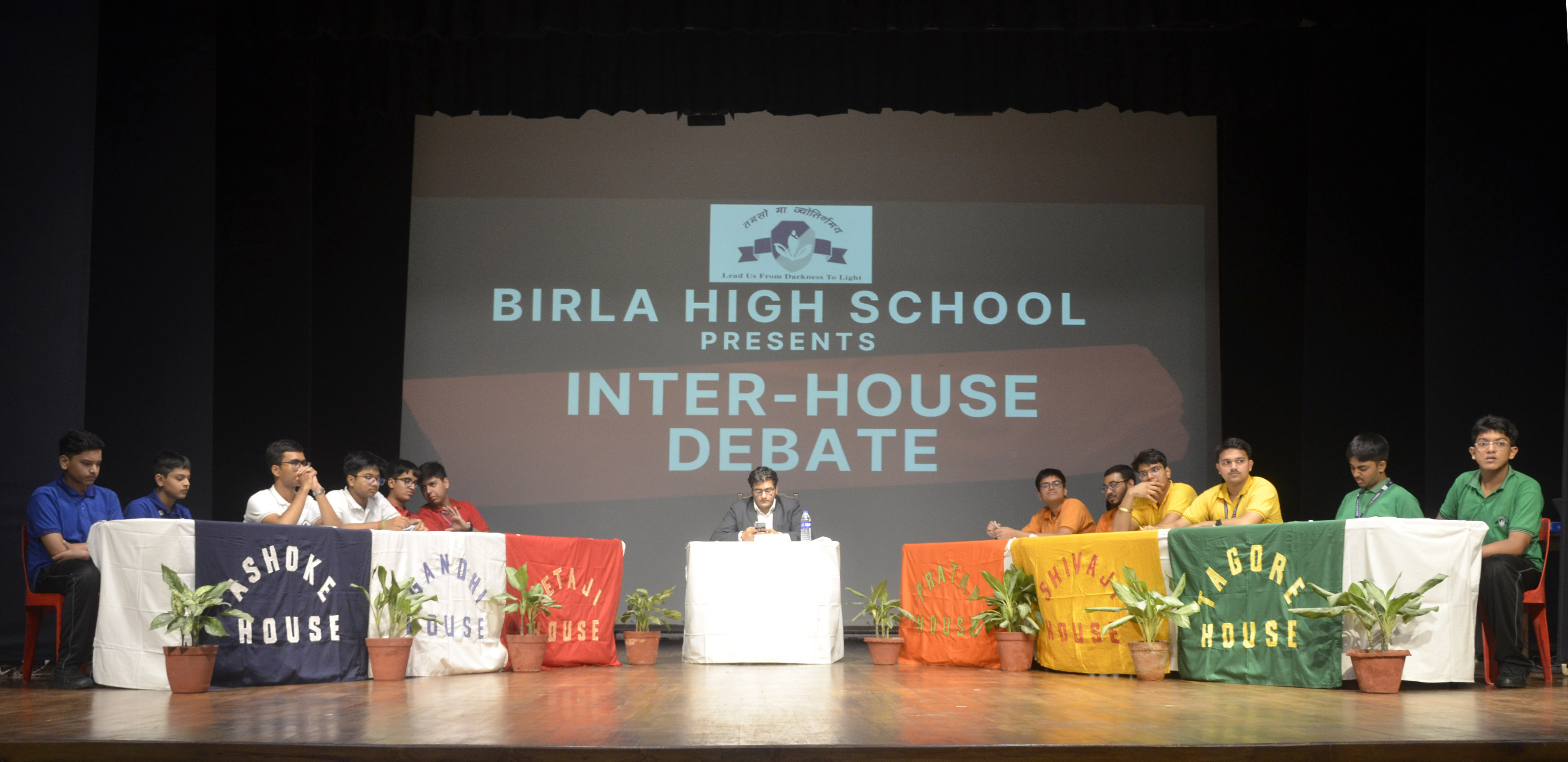 DEBATE